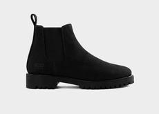 The Crossover Hemp Chelsea for Women in Full Black via 8000kicks