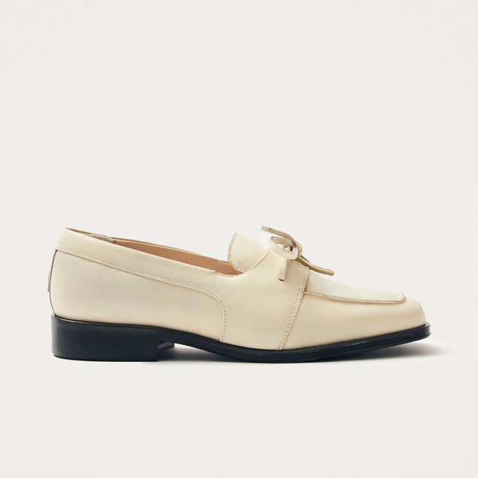 Amour Cream Leather Loafers from Alohas