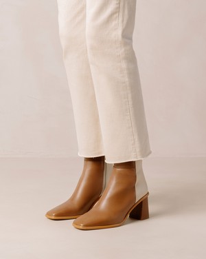 West Bicolor Camel Cream Leather Ankle Boots from Alohas