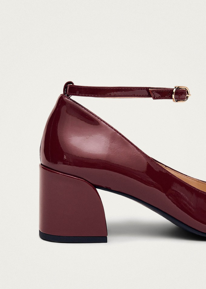 Antoine Onix Burgundy Leather Pumps from Alohas