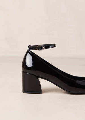 Antoine Onix Black Leather Pumps from Alohas