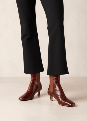 Kaleo Alli Brown Leather Ankle Boots from Alohas