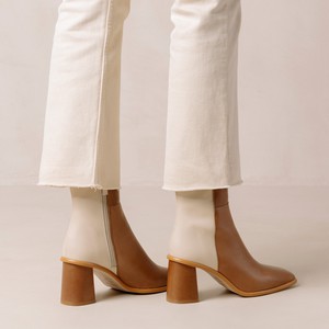 West Bicolor Camel Cream Leather Ankle Boots from Alohas