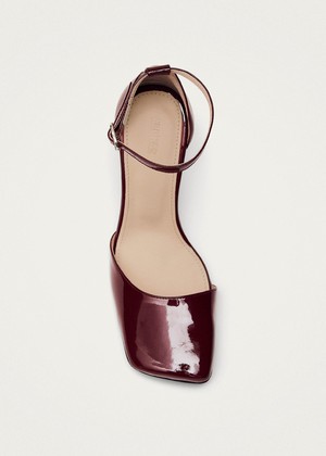 Liebe Onix Burgundy Leather Pumps from Alohas