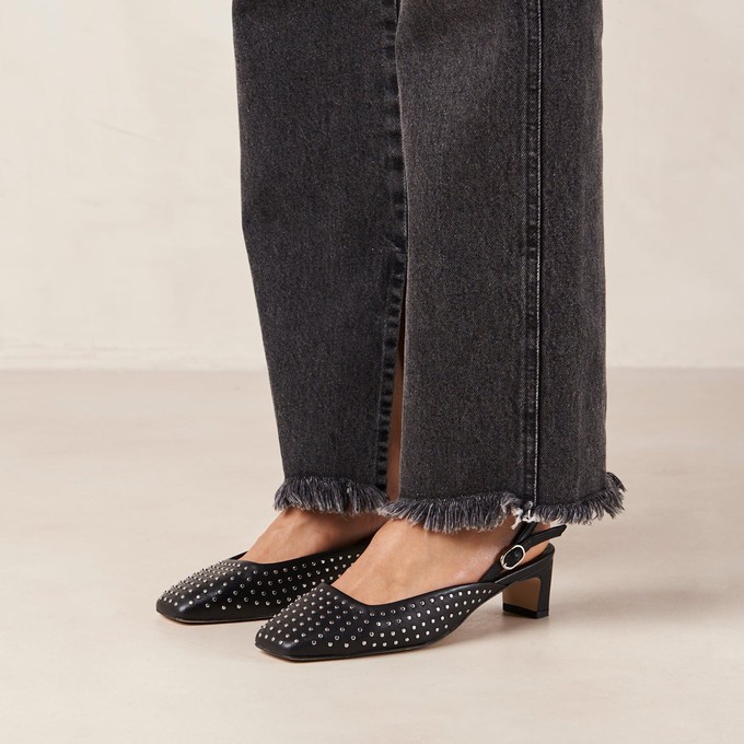 Lindy Studs Black Leather Pumps from Alohas