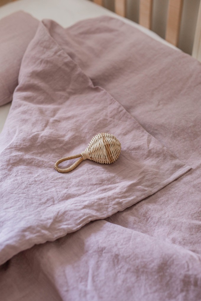 Linen baby bedding from AmourLinen