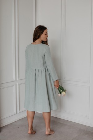 LAPLAND mid-length linen dress in Sage Green from AmourLinen