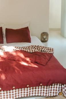 Linen duvet cover in Terracotta via AmourLinen