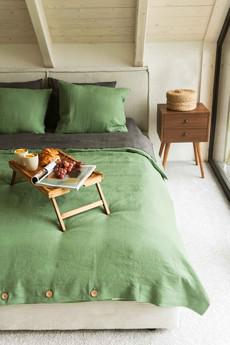 Linen bedding set in Matcha Green via AmourLinen