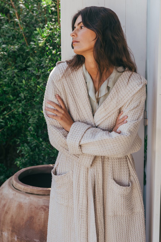 Waffle linen bathrobe SNUGGLE in Cream from AmourLinen