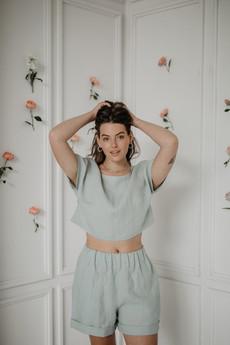 Linen crop top with buttons LISA in Dusty Lavender | sale via AmourLinen