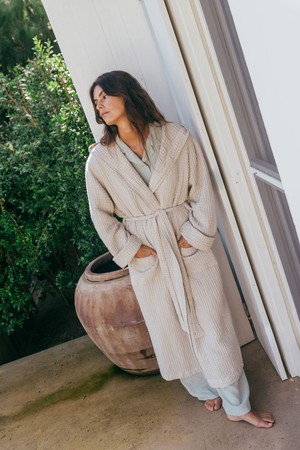 Waffle linen bathrobe SNUGGLE in Cream from AmourLinen