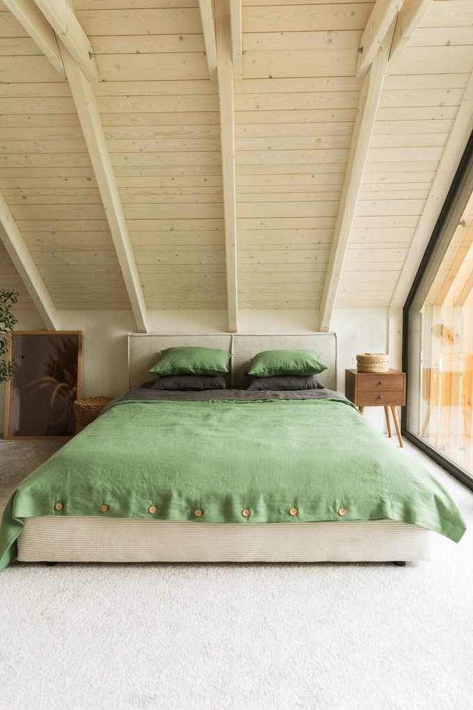 Linen bedding set in Matcha Green from AmourLinen