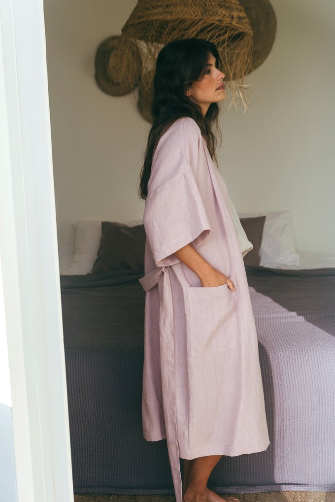 Linen bathrobe MIDNIGHT in Dusty Rose from AmourLinen