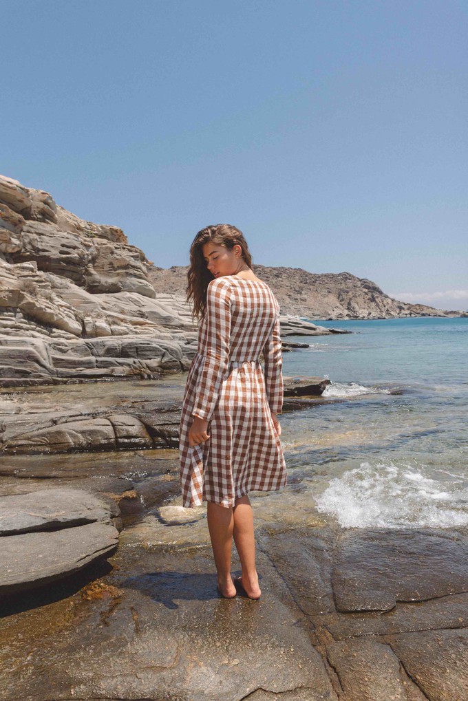 Lapland mid-length linen dress in Mocha Gingham from AmourLinen