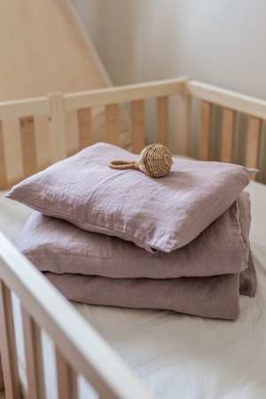 Linen baby bedding from AmourLinen