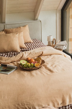 Linen duvet cover in Mustard from AmourLinen