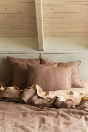 Linen duvet cover in Rosy Brown from AmourLinen