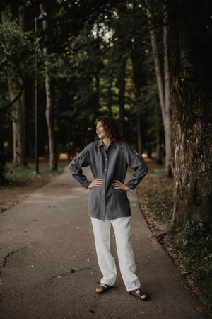 Linen oversized shirt MARRAKESH in Charcoal from AmourLinen