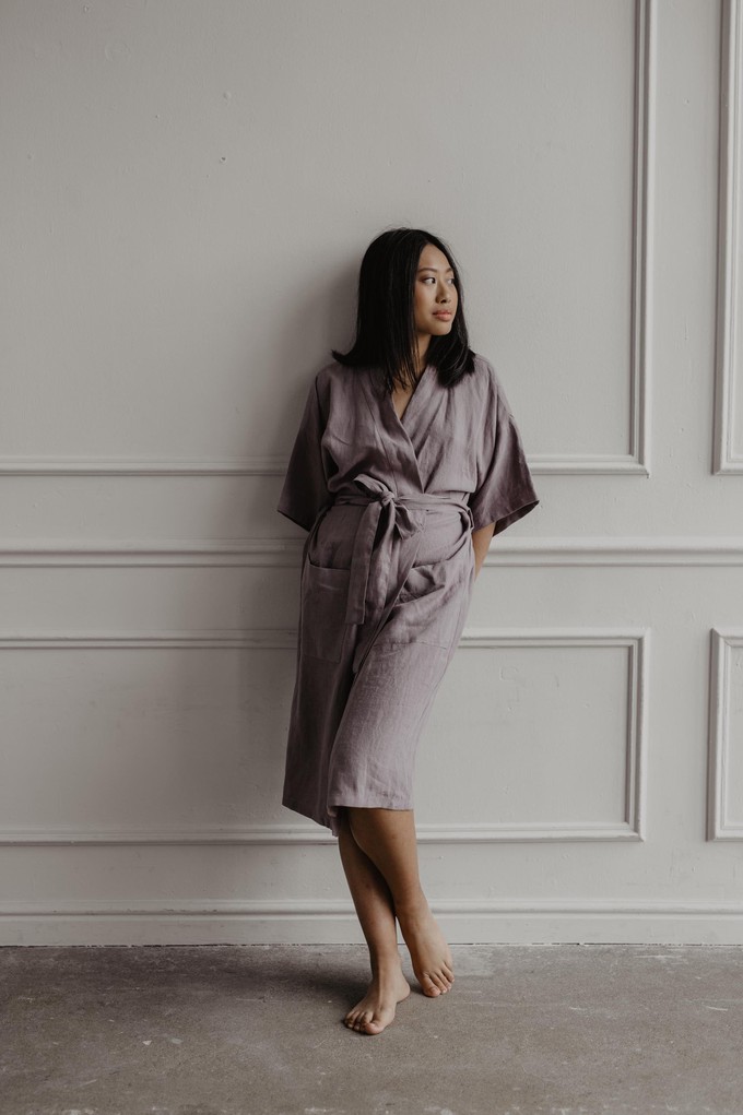 Linen bathrobe Midnight from AmourLinen