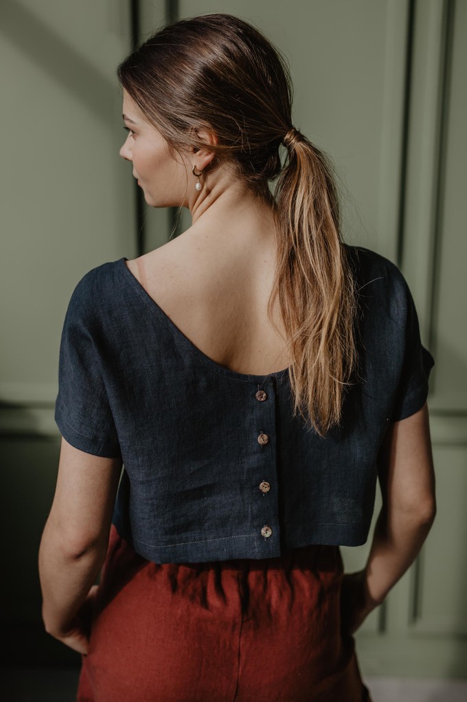 Linen crop top with buttons LISA in Terracotta | sale from AmourLinen