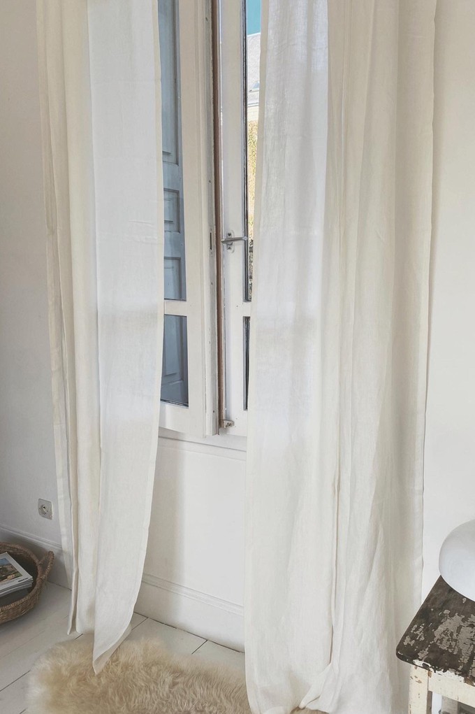 Rod pocket linen curtain from AmourLinen