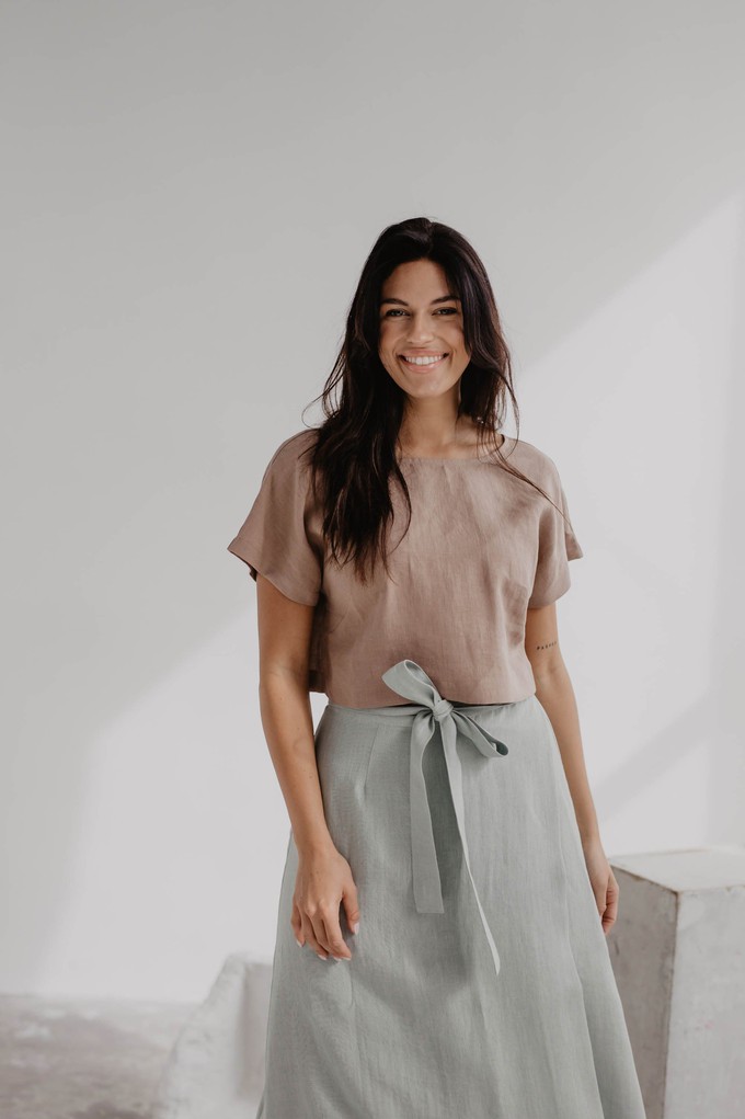 Linen crop top with buttons LISA in Rosy Brown from AmourLinen