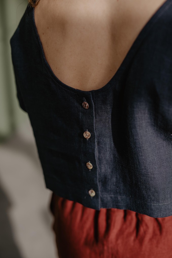 Linen crop top with buttons LISA in Terracotta | sale from AmourLinen