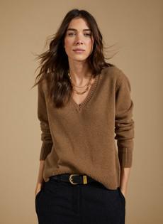 Emmeline Wool Blend V-Neck Jumper via Baukjen