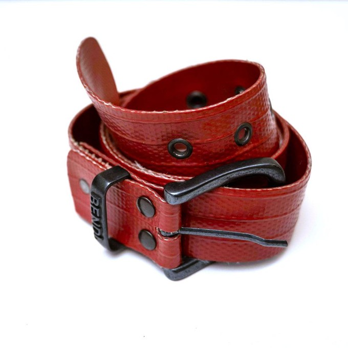 Brolo – Stoere Rode Upcycled Brandslang Riem (4 cm) from BENDL