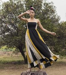 Niara Dress via Bhoomi