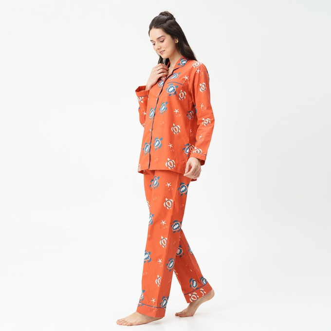 Save the turtles pyjama set from Bhoomi