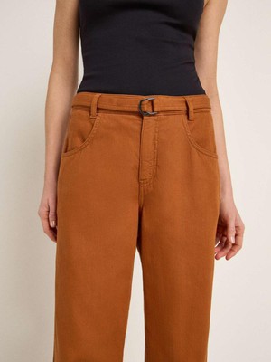 Pantalon met riem - almond from Brand Mission