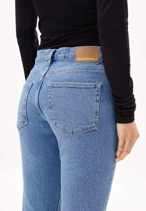 Carenaa straight jeans - capri from Brand Mission