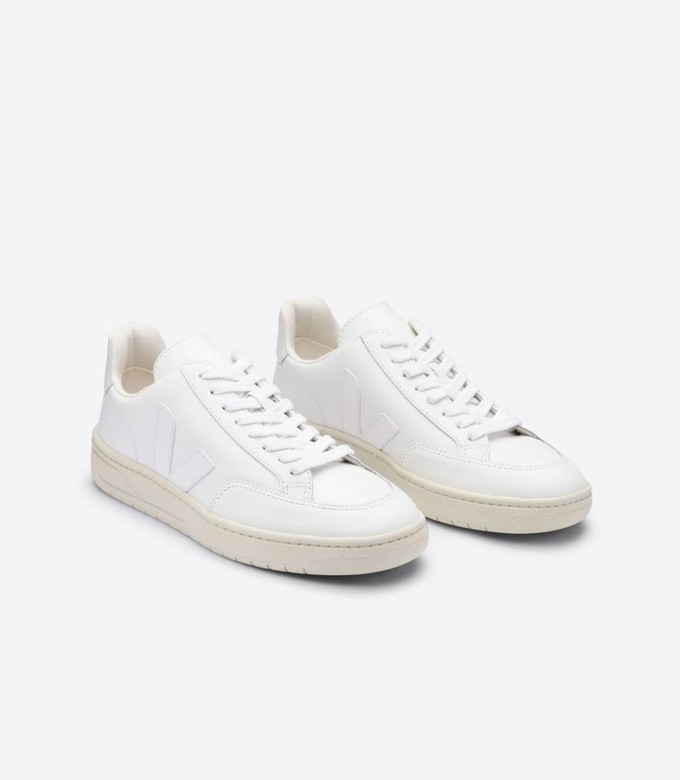 V12 sneaker - extra white from Brand Mission