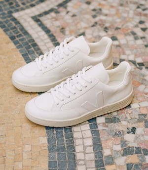 V12 sneaker - extra white from Brand Mission