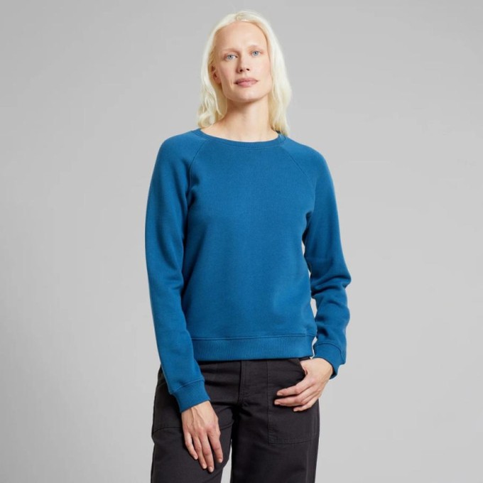 Ystad sweater base - midnight blue from Brand Mission