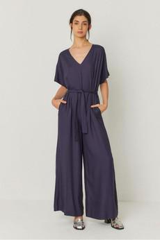 Kaie jumpsuit  - navy violet via Brand Mission