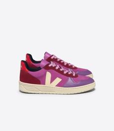 V10 suede sneaker - multi ultraviolet calcaire via Brand Mission