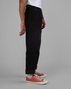 Corduroy Pleated Chino Pants Black from Brava Fabrics