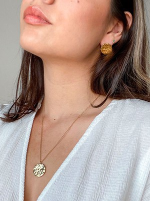 Alejandra Gold Earrings Hammered from Cano