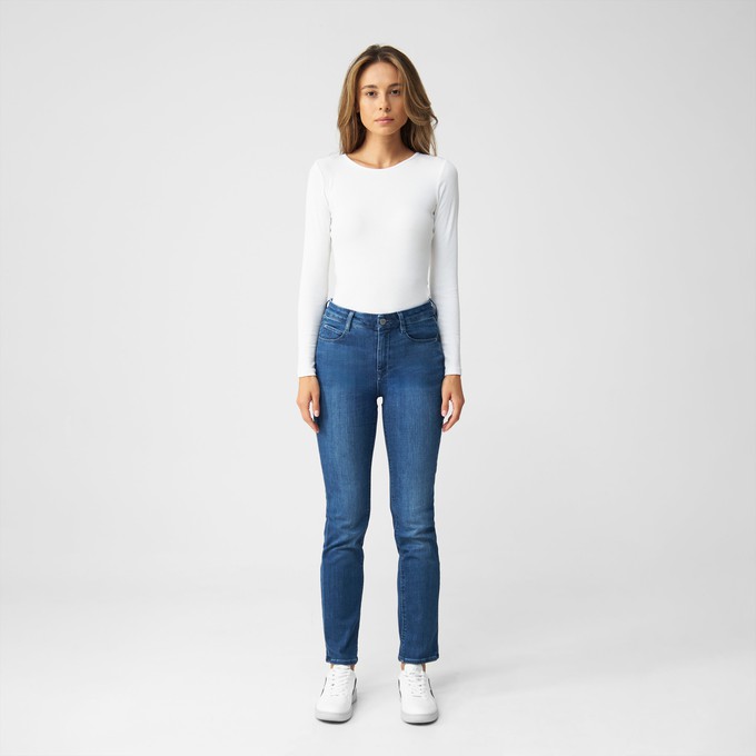 STELLAR Slim Comfortstretch - Classic - Medium Blue from DAWN Denim