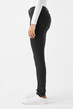 MID SUN Slim Comfortstretch - Basic - Black Denim from DAWN Denim