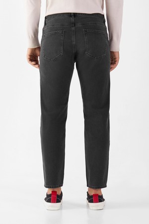 RISE Relaxed Tapered Minimal Stretch - Basic - Black from DAWN Denim