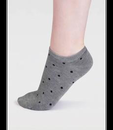 THOUGHT  •• Dottie Spotty Trainer Socks | Grey Marle via De Groene Knoop