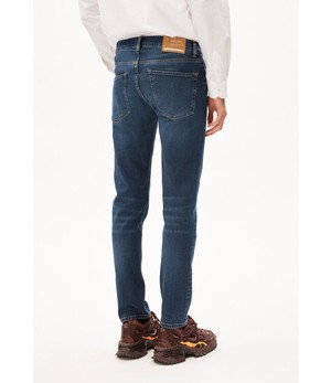 ARMEDANGELS •• Broek IAAN SLIM FIT DENIM IN BIOKATOENMIX from De Groene Knoop