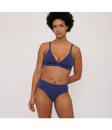 Organic Basics •• Organic Cotton Briefs 2-pack | Cobalt via De Groene Knoop