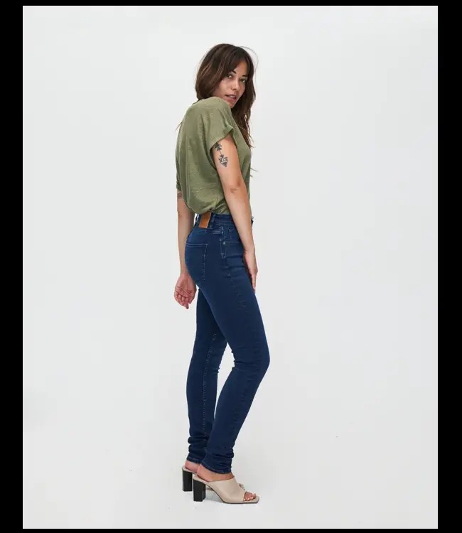 KUYICHI •• Carey skinny | True Blue from De Groene Knoop