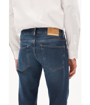 ARMEDANGELS •• Broek IAAN SLIM FIT DENIM IN BIOKATOENMIX from De Groene Knoop