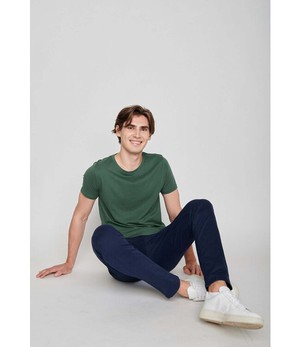 GREENBOMB •• Shirt Basic Guide | Bottle Green from De Groene Knoop